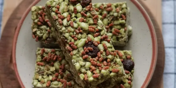 Barres énergétiques aux céréales et au thé matcha