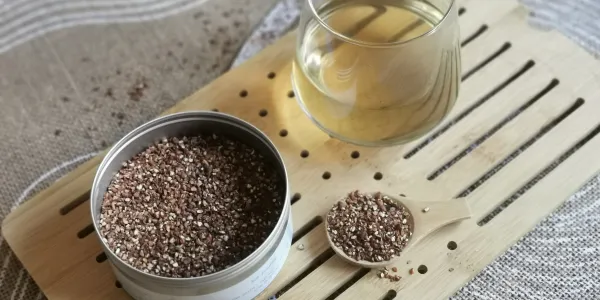 Sobacha, le thé de sarrasin torréfié riche en bienfaits