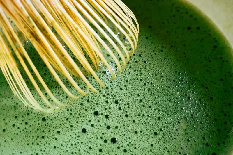Quand boire du thé matcha ? Les effets de la caféine